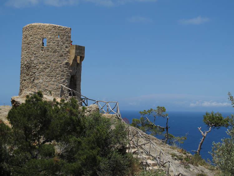 Torre Ses Animas kurz vor Banyalbufar